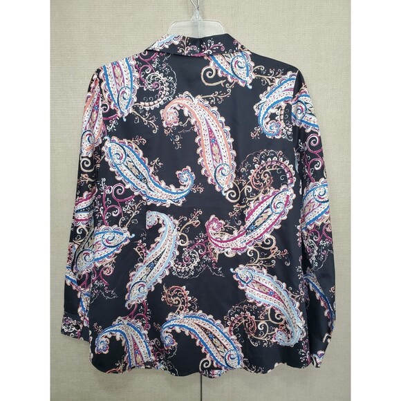 Chico's No-Iron Sateen Paisley Wing-Collar Button-Up Shirt Size 1 Medium - Picture 4 of 6